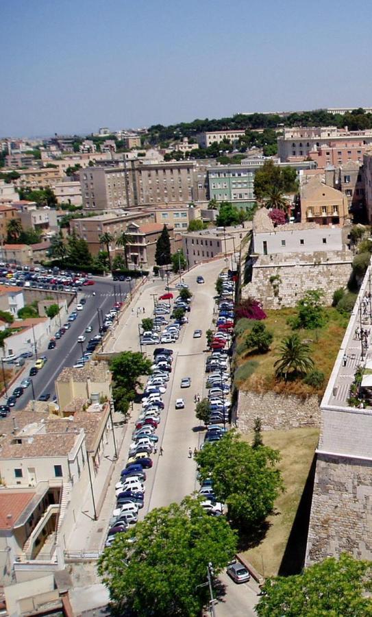 מלון קליארי Casa Minu Santa Chiara מראה חיצוני תמונה